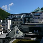 Hotel Baeren St. Moritz
